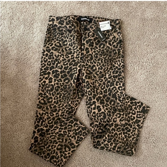 Express Leopard Skinny Jeans - Picture 2 of 4